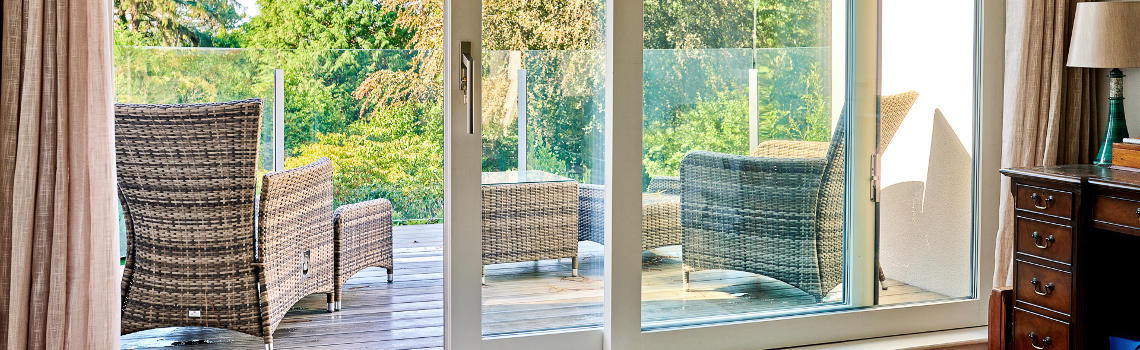 PVC vanjska stolarija i drvena unutarnja  stolarija